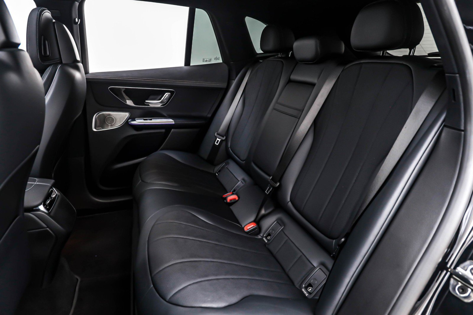 Used 2023 Mercedes-Benz EQE 350+ SUV image 8