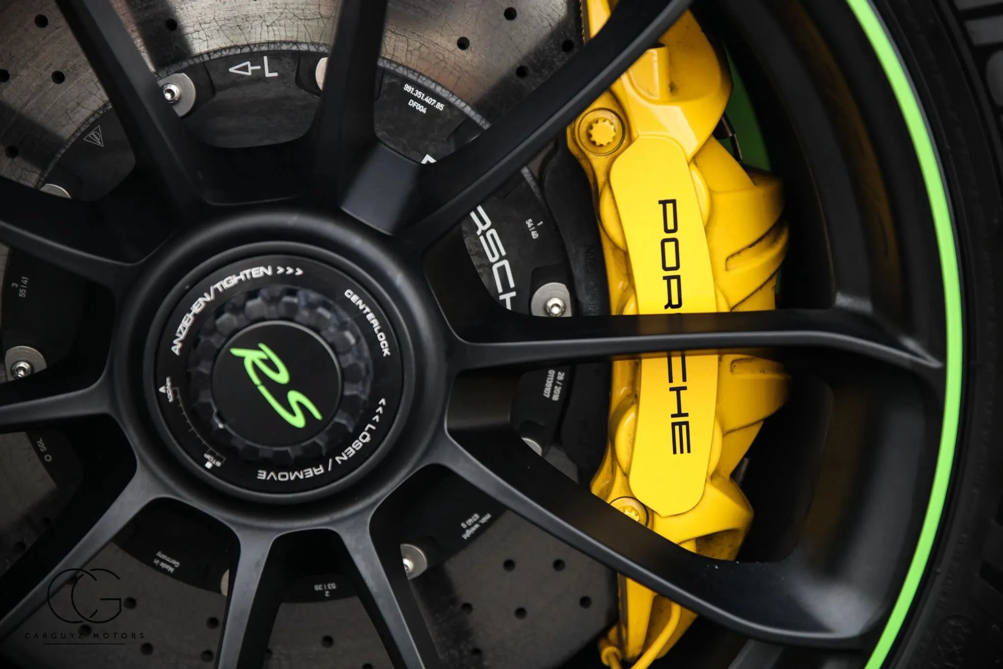 Used 2019 Porsche 911 GT3 RS RWD image 7
