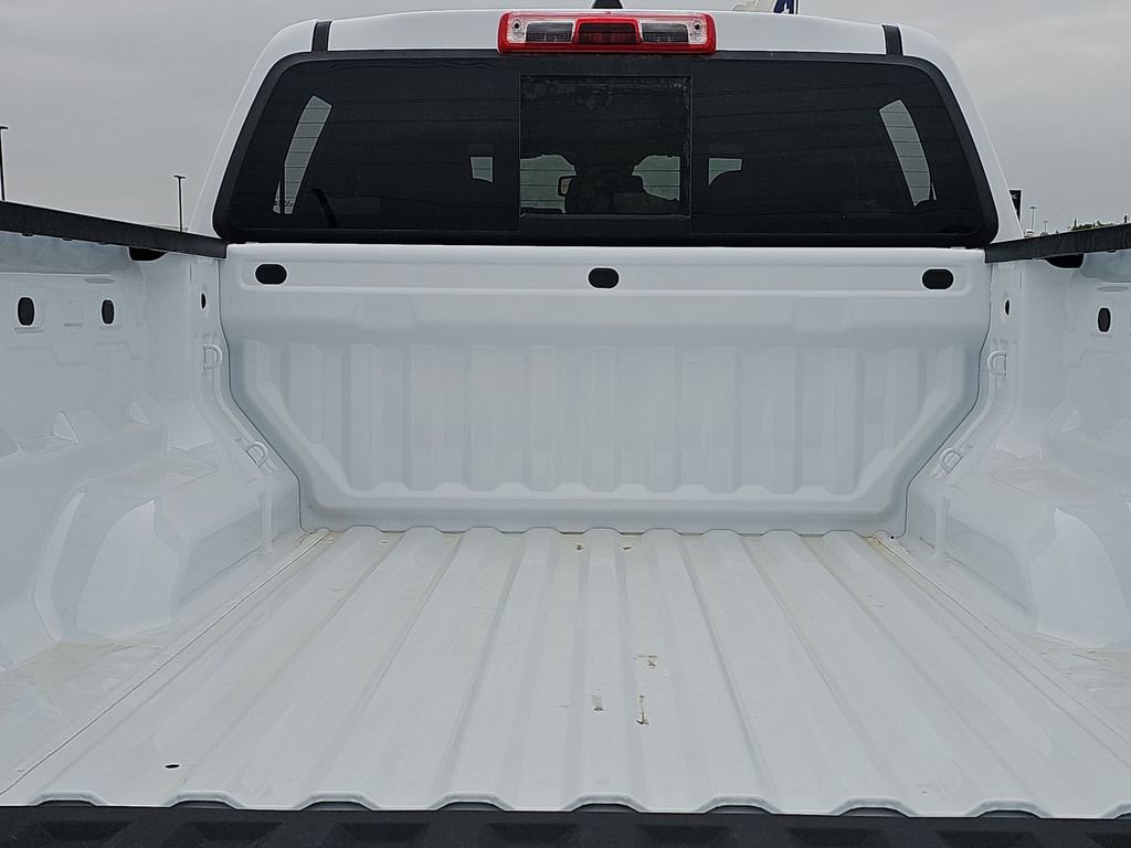 New 2025 GMC Canyon AT4 w/ Nightfall Edition image 33