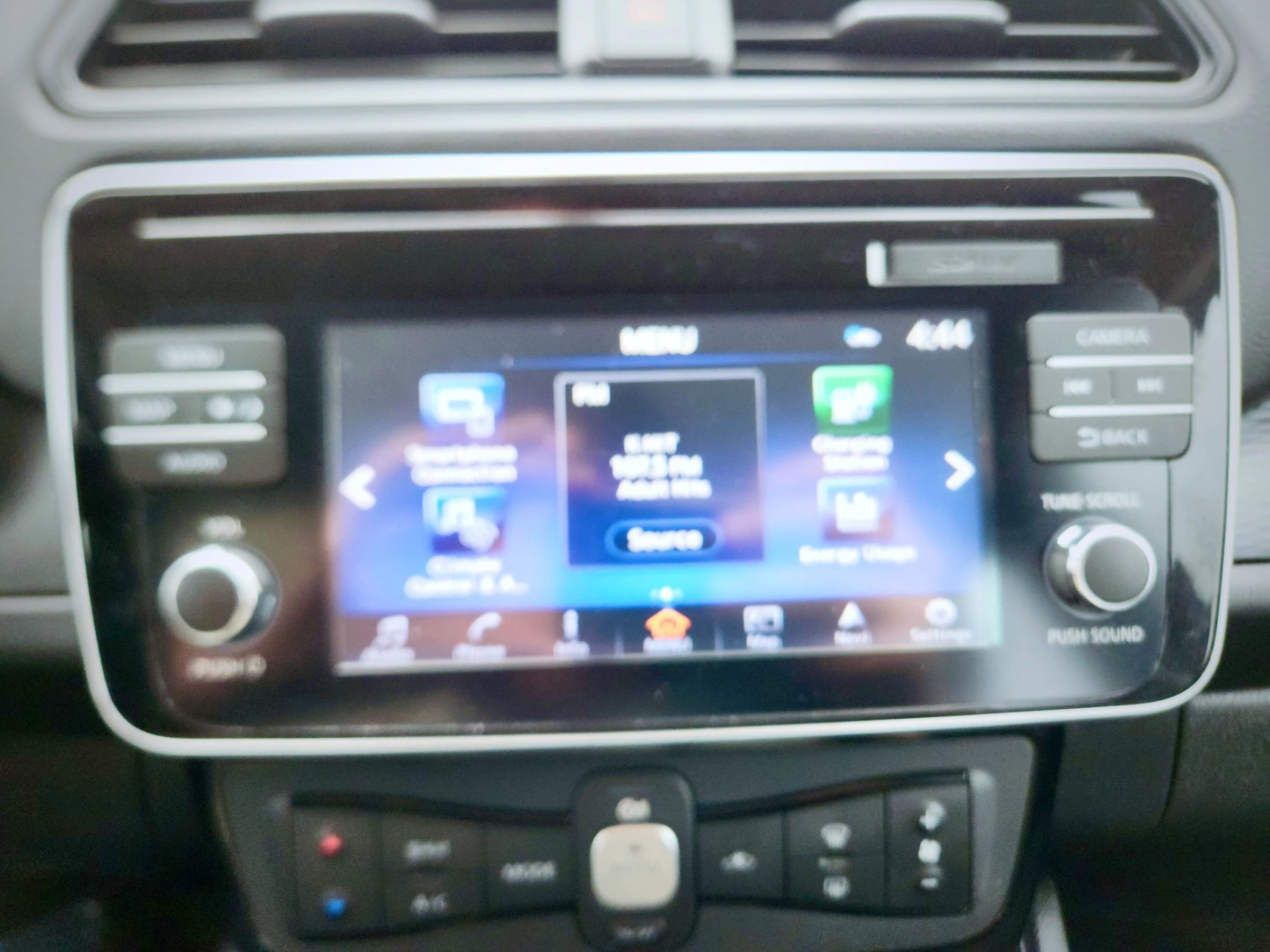 Used 2018 Nissan Leaf SV FWD image 38