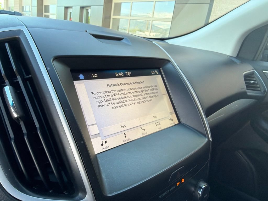 Used 2019 Ford Edge SEL w/ Equipment Group 201A AWD/4WD image 17