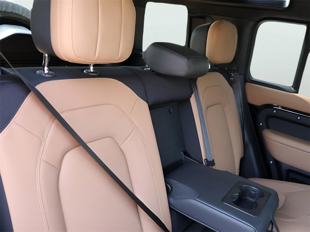 New 2026 Land Rover Defender 110 V8 image 13