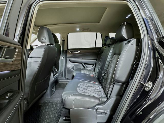 New 2026 Volkswagen Atlas SEL Premium R-Line image 13