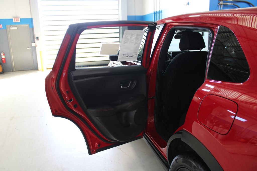 Used 2023 Honda HR-V Sport image 18