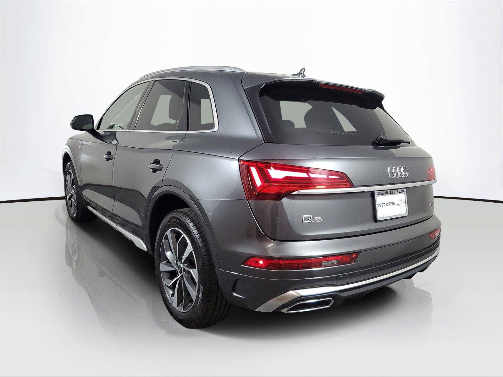 Used 2024 Audi Q5 2.0T Prestige AWD/4WD image 4