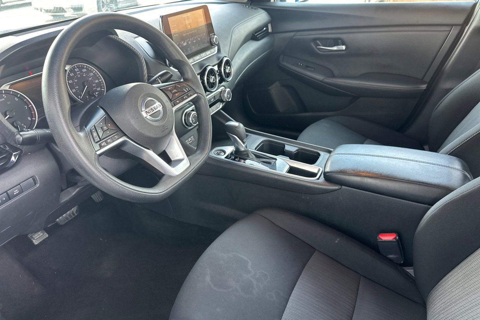 Used 2023 Nissan Sentra SV FWD image 13