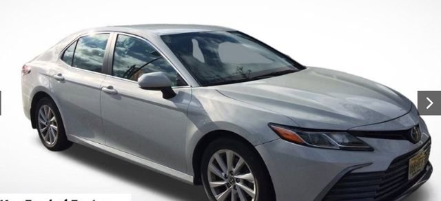 Used 2023 Toyota Camry LE image 1