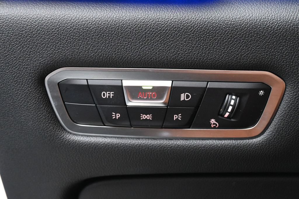 Used 2022 BMW X5 M50i w/ Executive Package AWD/4WD image 17