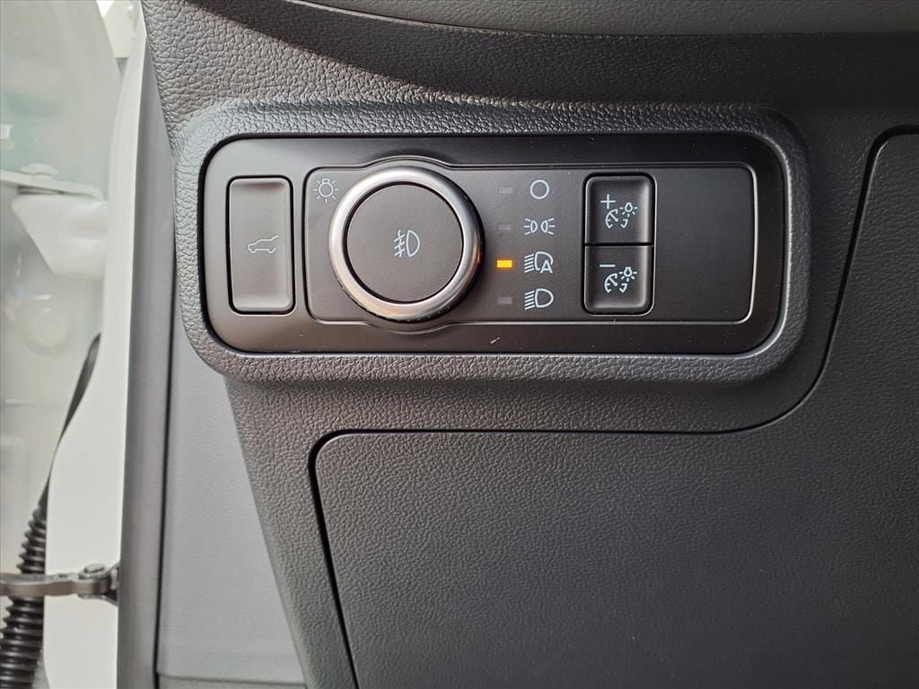 New 2026 Ford Explorer Active w/ Active Comfort Package RWD image 17