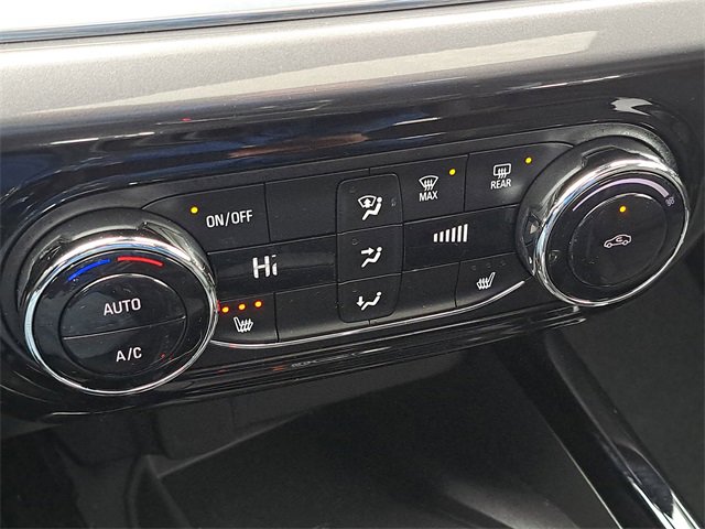 Used 2024 Chevrolet Trax ACTIV w/ Sunroof Package image 15