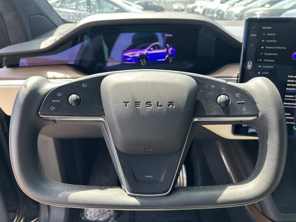 Used 2023 Tesla Model X AWD/4WD image 18