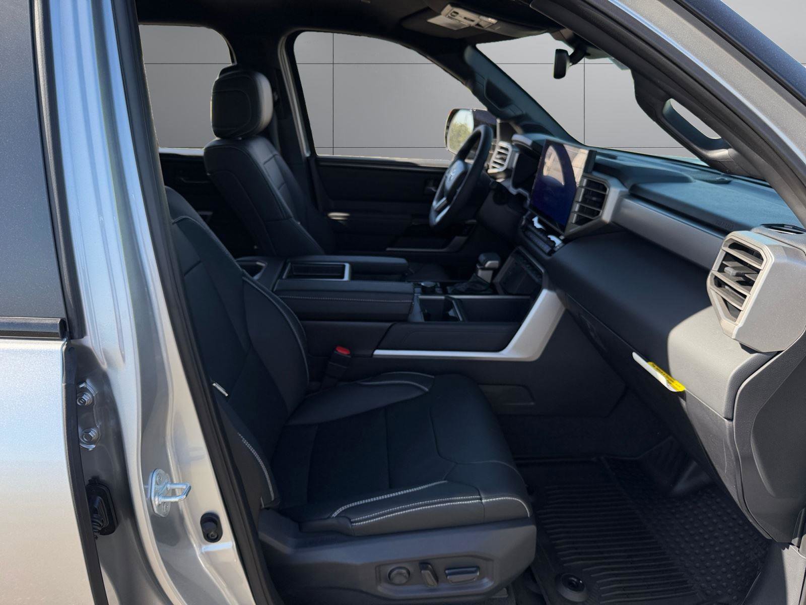 New 2026 Toyota Tundra Limited AWD/4WD image 7