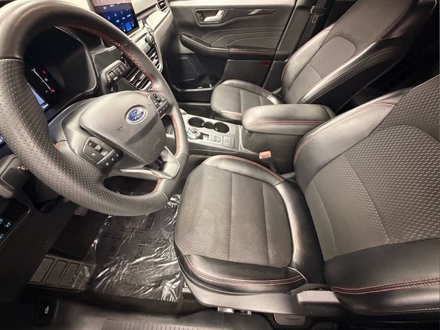 Used 2025 Ford Escape ST-Line FWD image 14