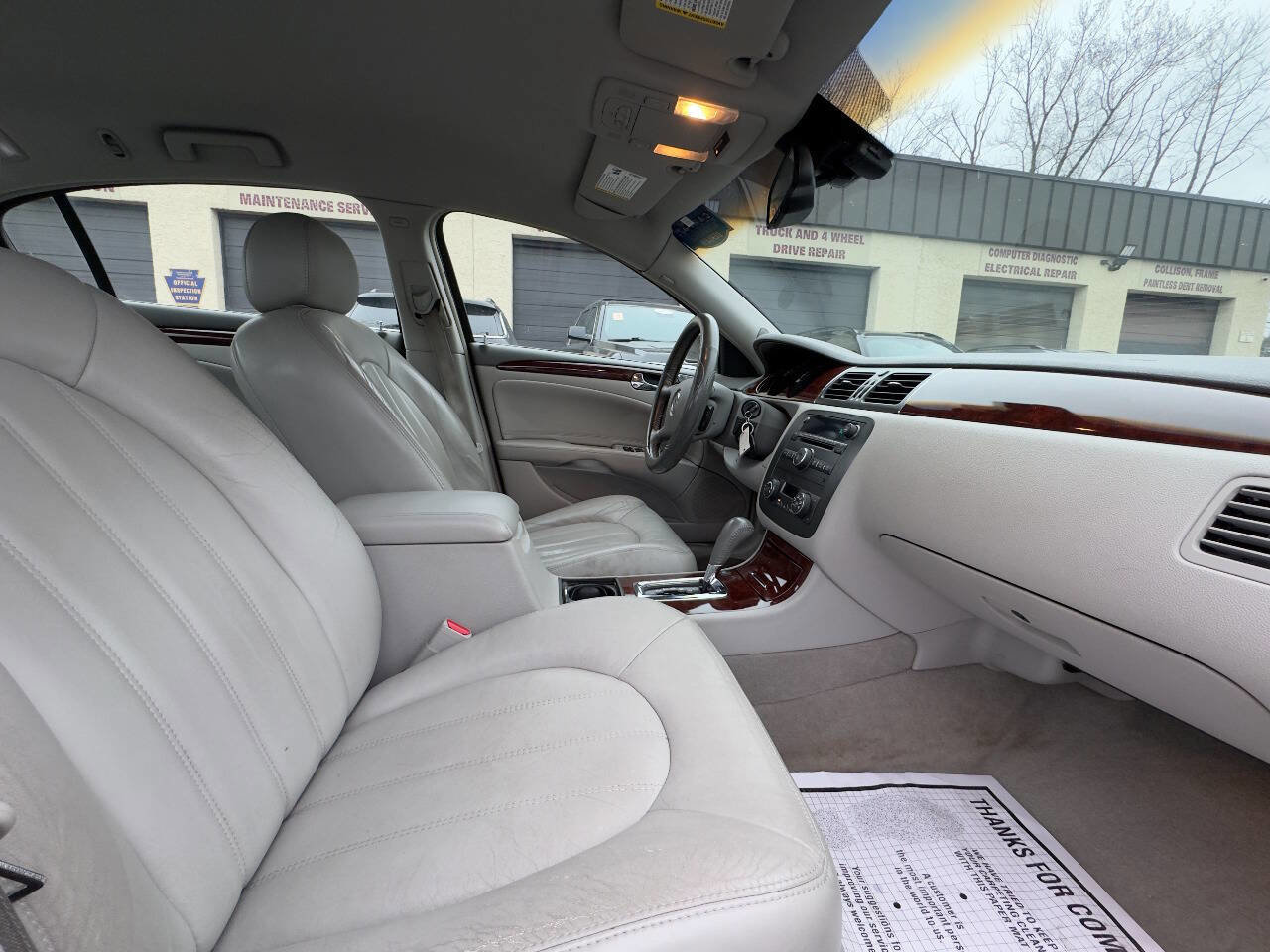 Used 2007 Buick Lucerne CXL w/ Luxury Package FWD image 13
