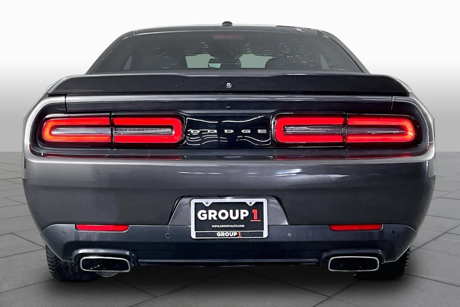 Used 2020 Dodge Challenger R/T RWD image 5