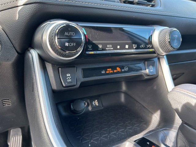 Used 2024 Toyota RAV4 XLE image 24