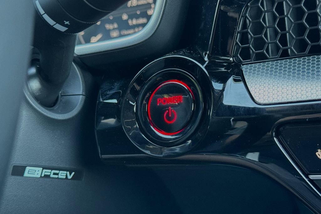 New 2025 Honda CR-V FWD e:FCEV image 23