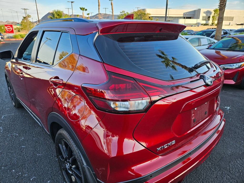 Used 2022 Nissan Kicks SR FWD image 7