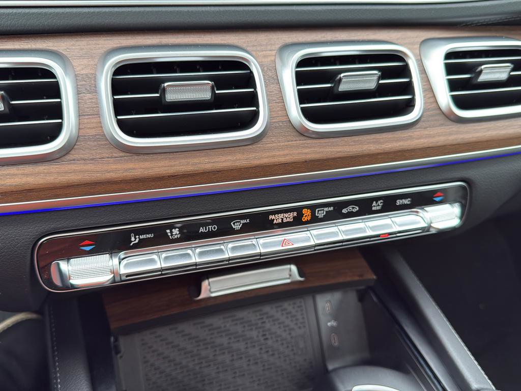 New 2026 Mercedes-Benz GLS 450 4MATIC image 17