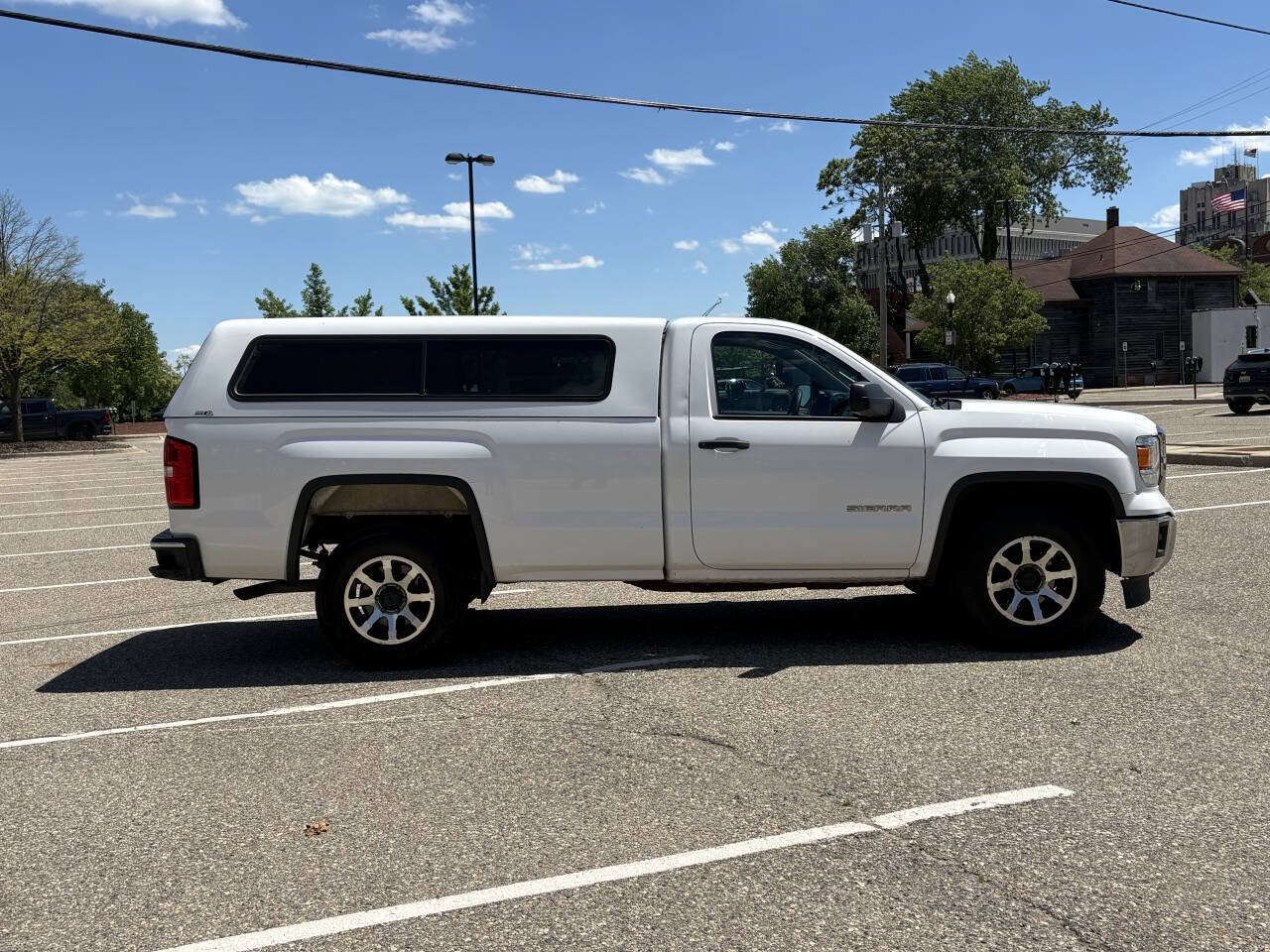 Used 2015 GMC Sierra 1500 2WD Regular Cab image 8