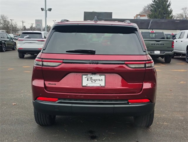 New 2025 Jeep Grand Cherokee Altitude image 36