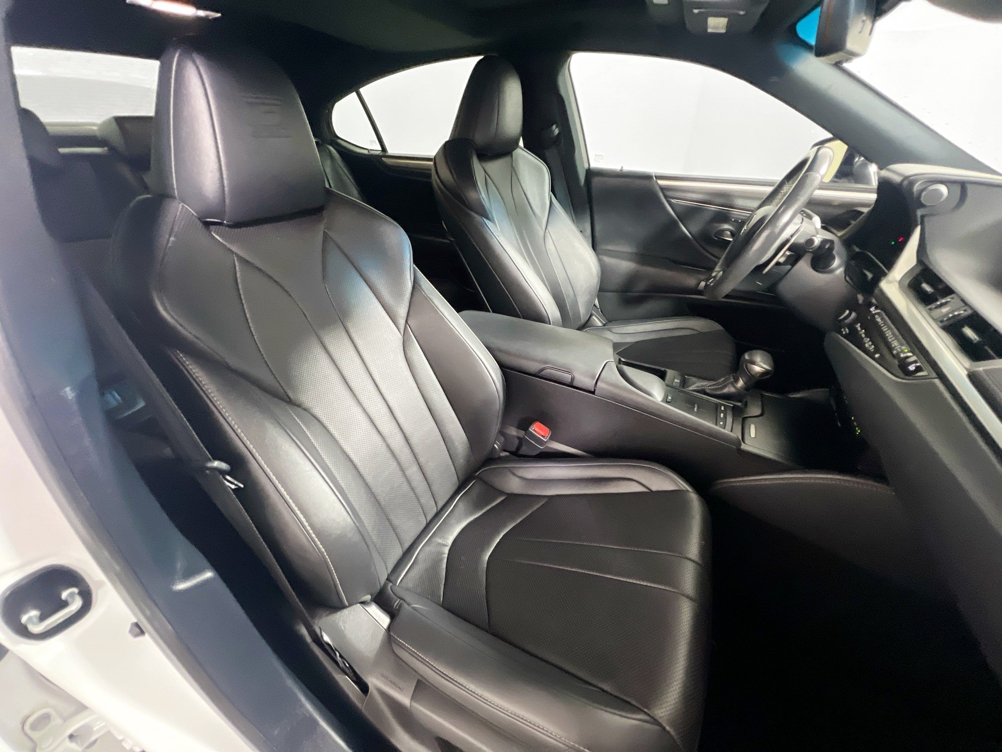Used 2020 Lexus ES 350 F Sport w/ Accessory Package 2 FWD image 30