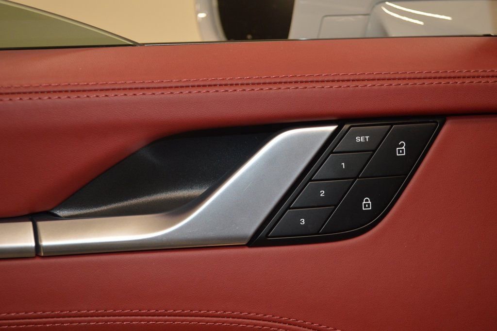 Certified 2024 Porsche 911 Carrera GTS image 19