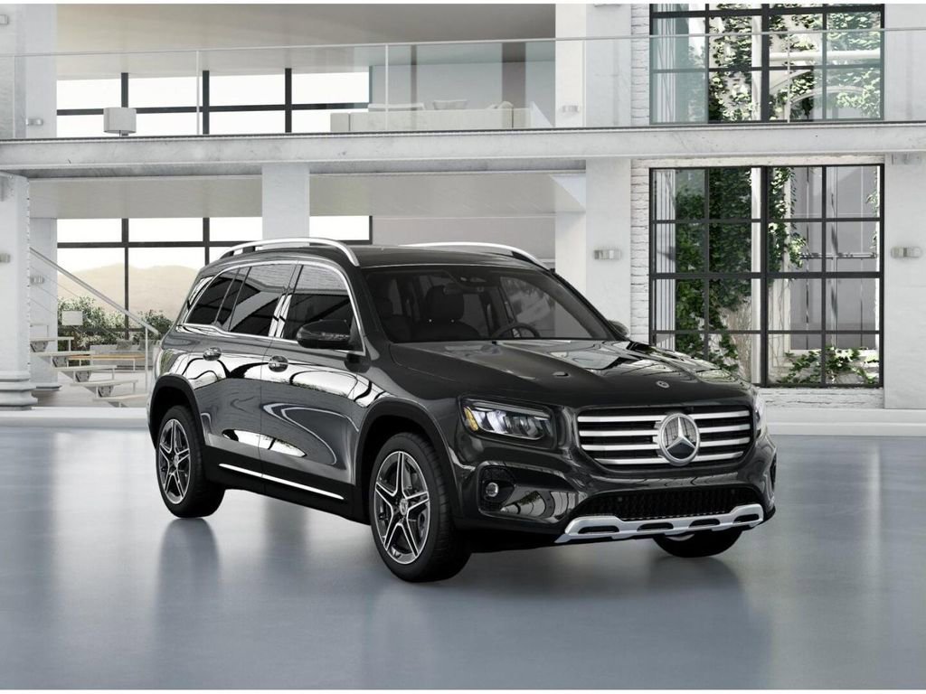 New 2026 Mercedes-Benz GLB 250 4MATIC image 10