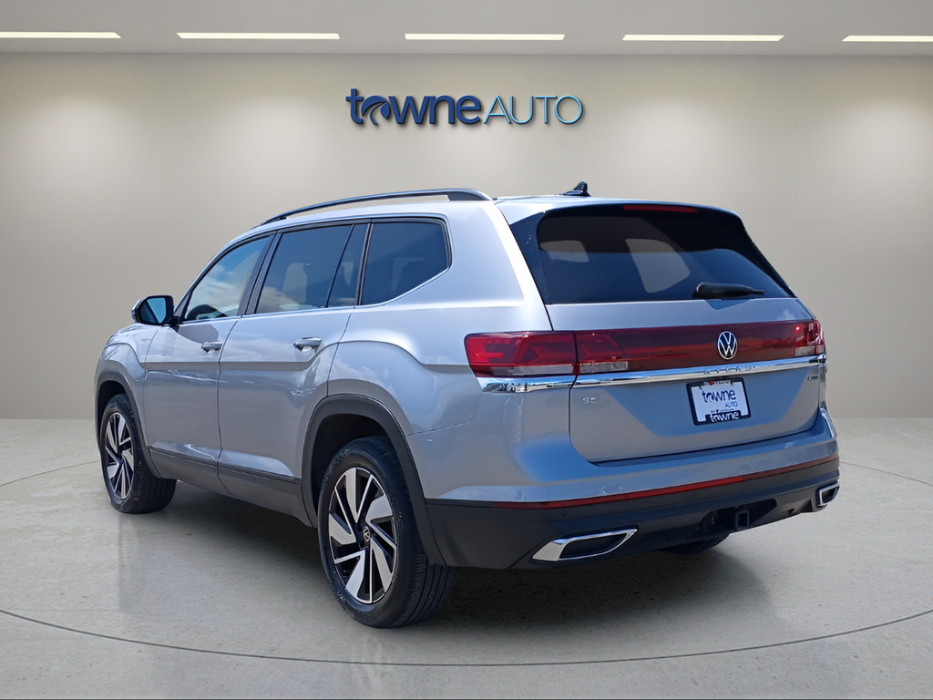 Used 2026 Volkswagen Atlas SE AWD/4WD image 4