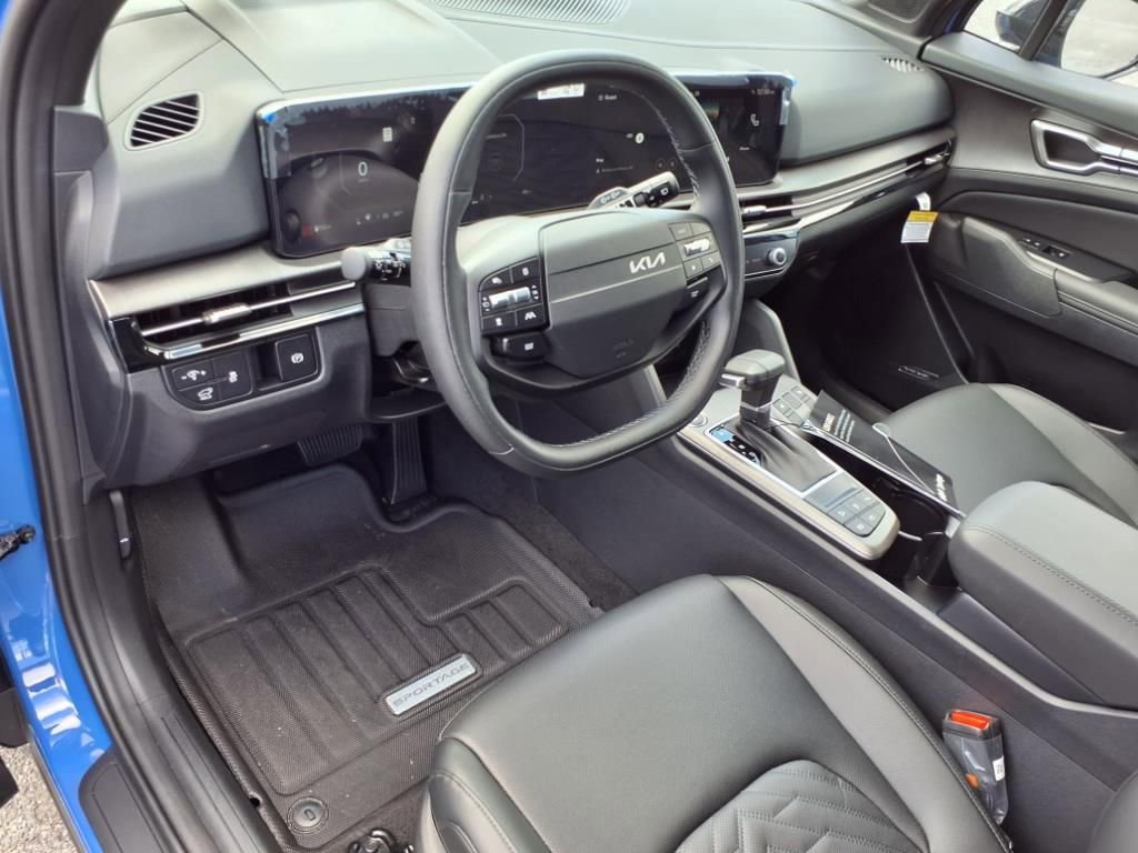New 2026 Kia Sportage X-Line w/ X-Line Technology Package image 11
