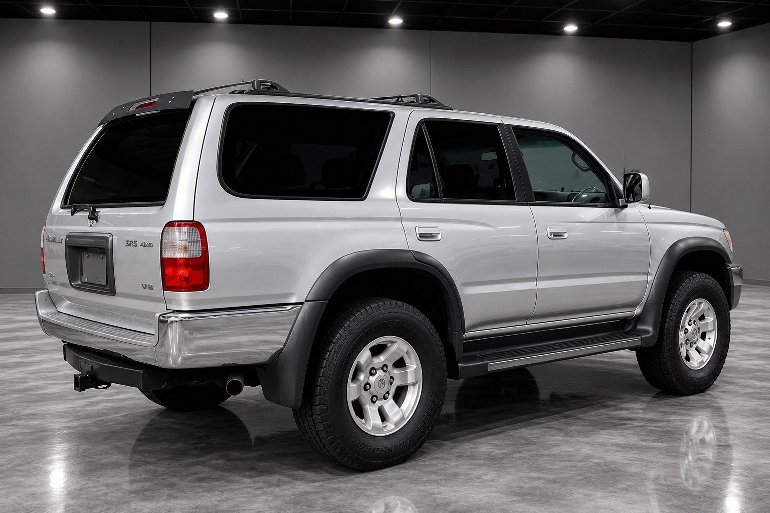 Used 1999 Toyota 4Runner SR5 AWD/4WD image 2