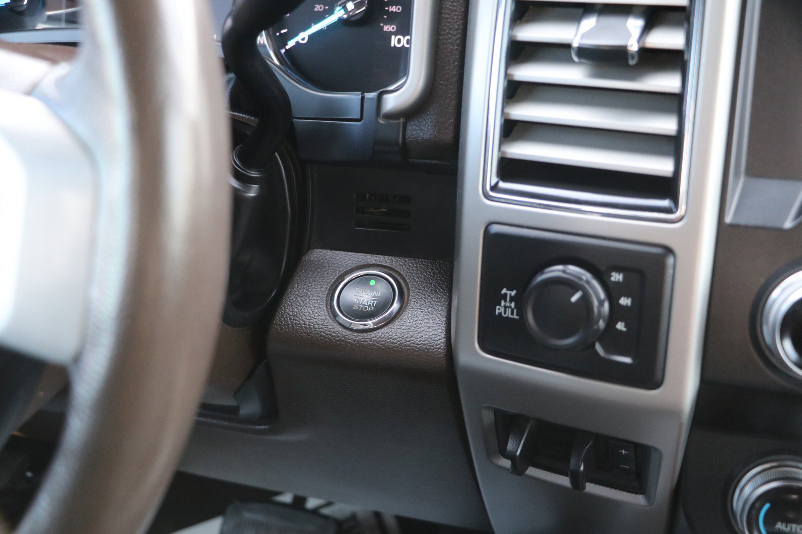 Used 2019 Ford F250 King Ranch w/ King Ranch Ultimate Package image 25