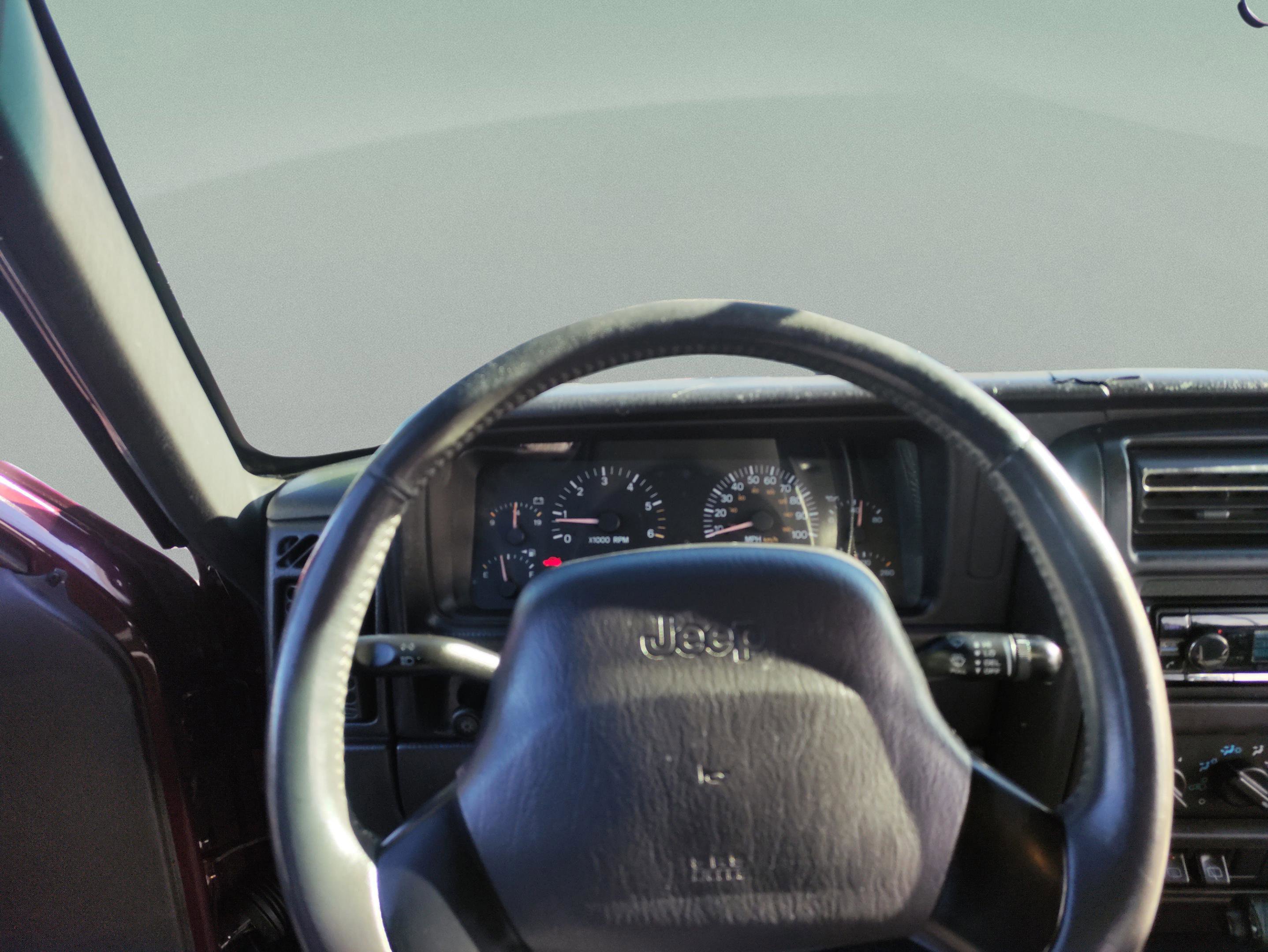 Used 2001 Jeep Cherokee Sport image 27