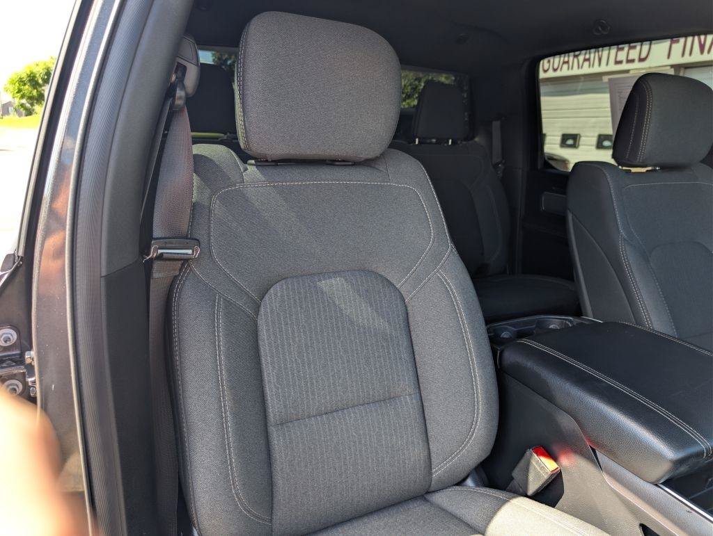 Used 2019 RAM 1500 Big Horn AWD/4WD image 54