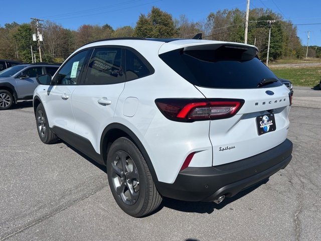 New 2026 Ford Escape ST-Line w/ Tech Pack #1 image 7