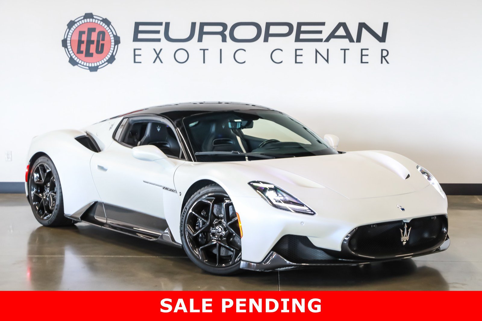 Used 2022 Maserati MC20 Coupe RWD image 1