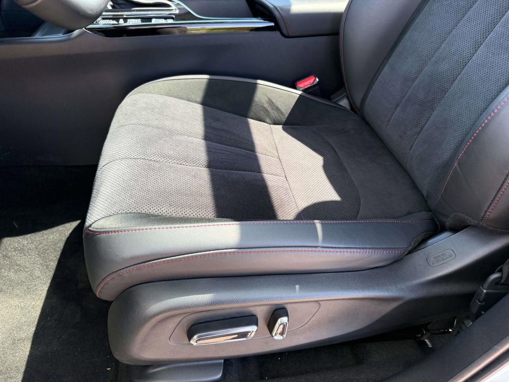 Used 2025 Acura ADX A-Spec image 14