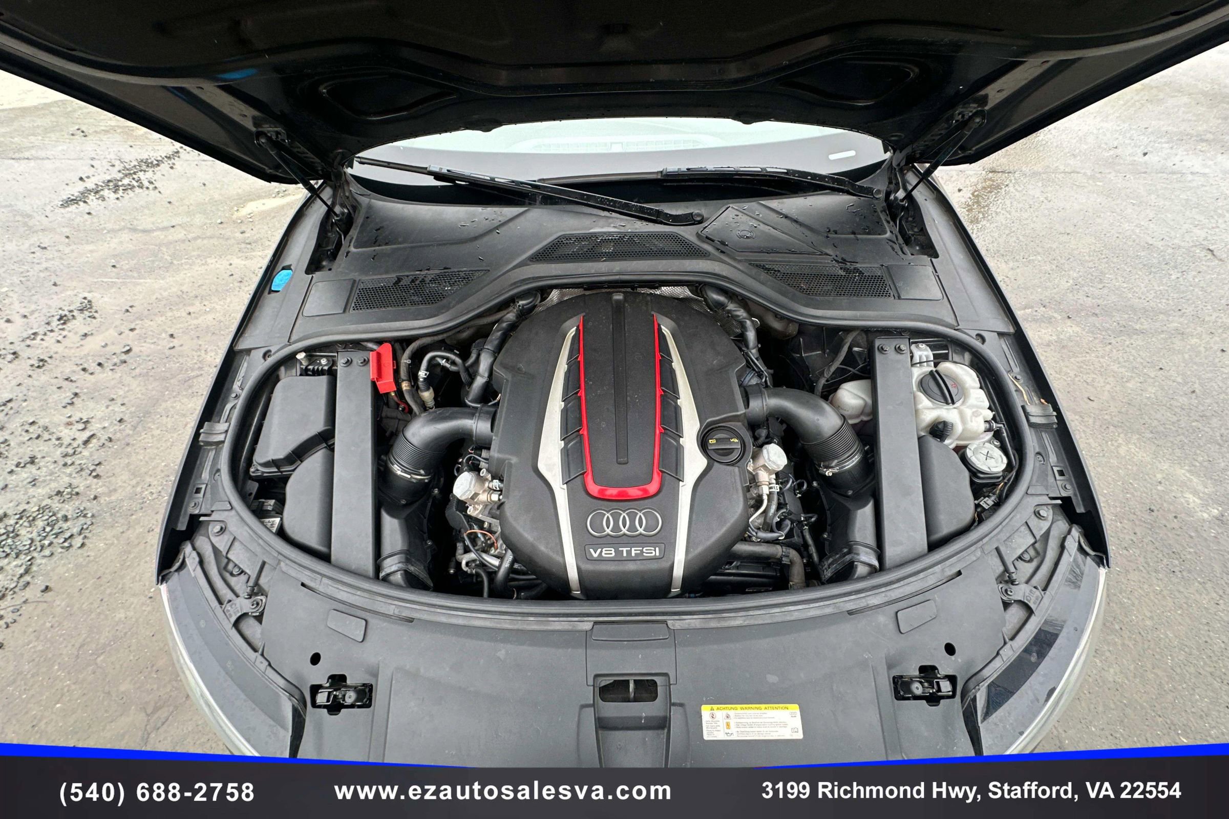 Used 2014 Audi S8 image 11