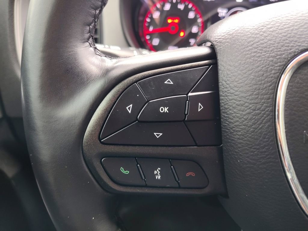 Used 2023 Dodge Charger SXT w/ Blacktop Package image 10