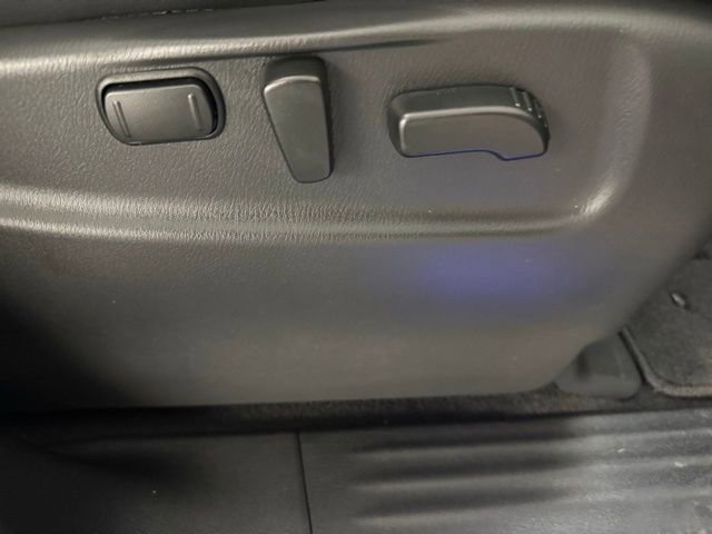 Used 2017 Nissan Armada Platinum w/ Captain Seat Package image 38