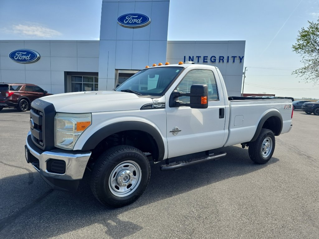 Used 2015 Ford F250 XL w/ Power Equipment Group AWD/4WD image 2