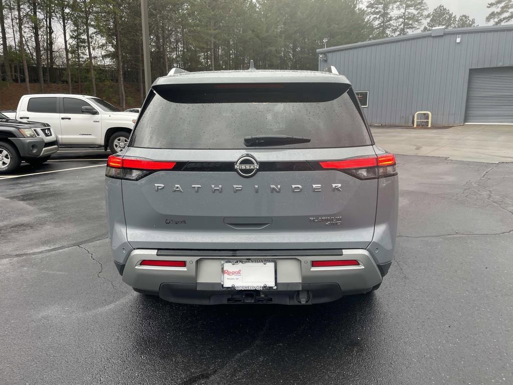 Certified 2022 Nissan Pathfinder Platinum w/ Cargo Package image 9