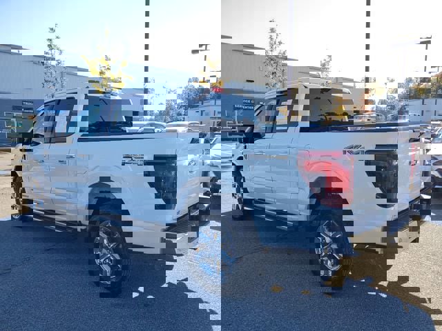 Used 2024 Ford F150 XLT w/ Mobile Office Package image 4