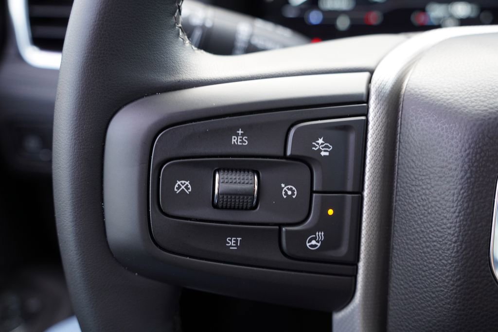 Certified 2023 GMC Yukon Denali image 39