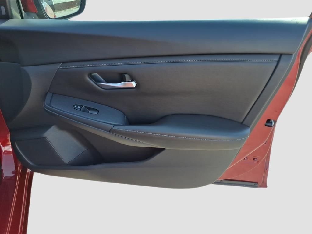 Used 2023 Nissan Sentra SV image 15