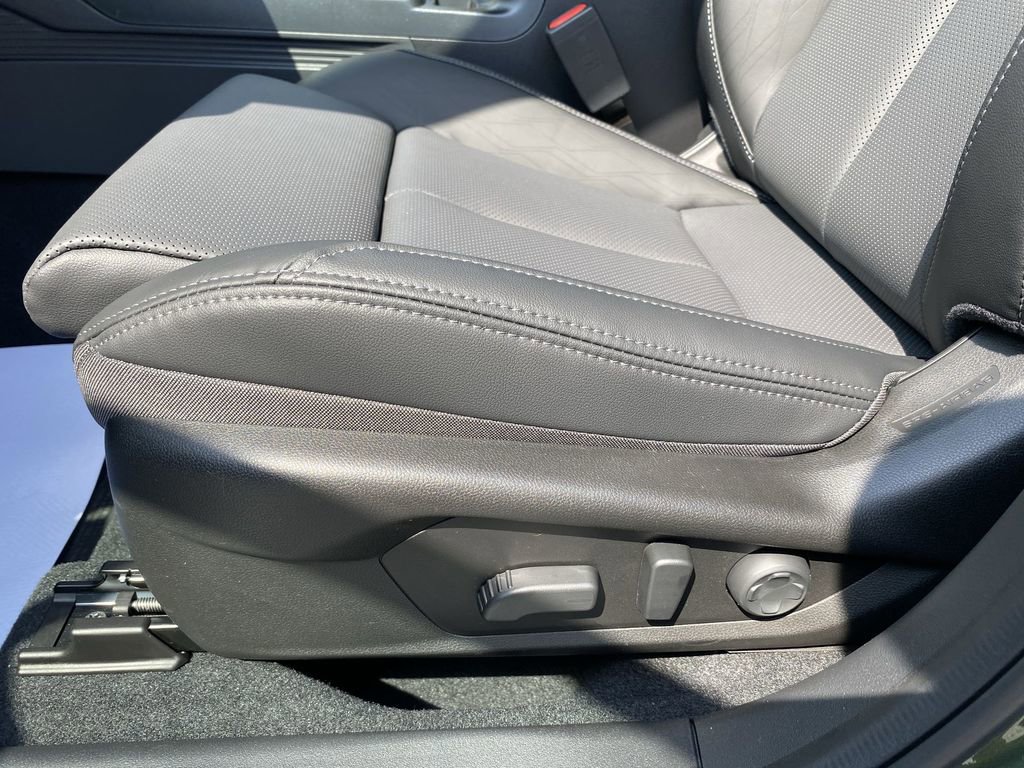 New 2026 Subaru Outback Touring XT image 16