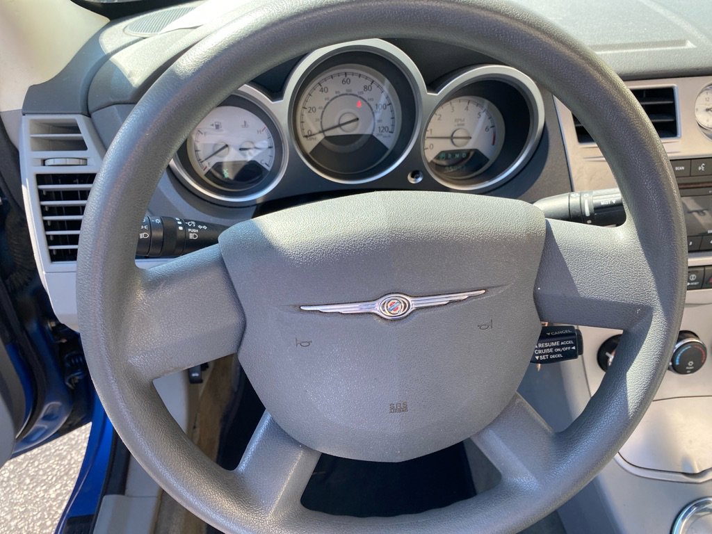 Used 2008 Chrysler Sebring Touring image 13