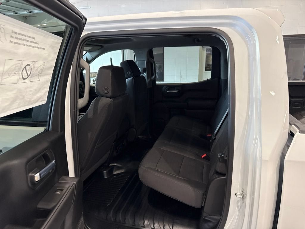 New 2026 GMC Sierra 1500 Pro w/ Pro Value Package AWD/4WD image 17