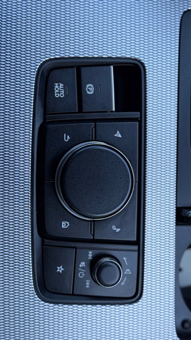 Used 2024 MAZDA CX-90 Plug-In Hybrid w/ Premium Plus image 25