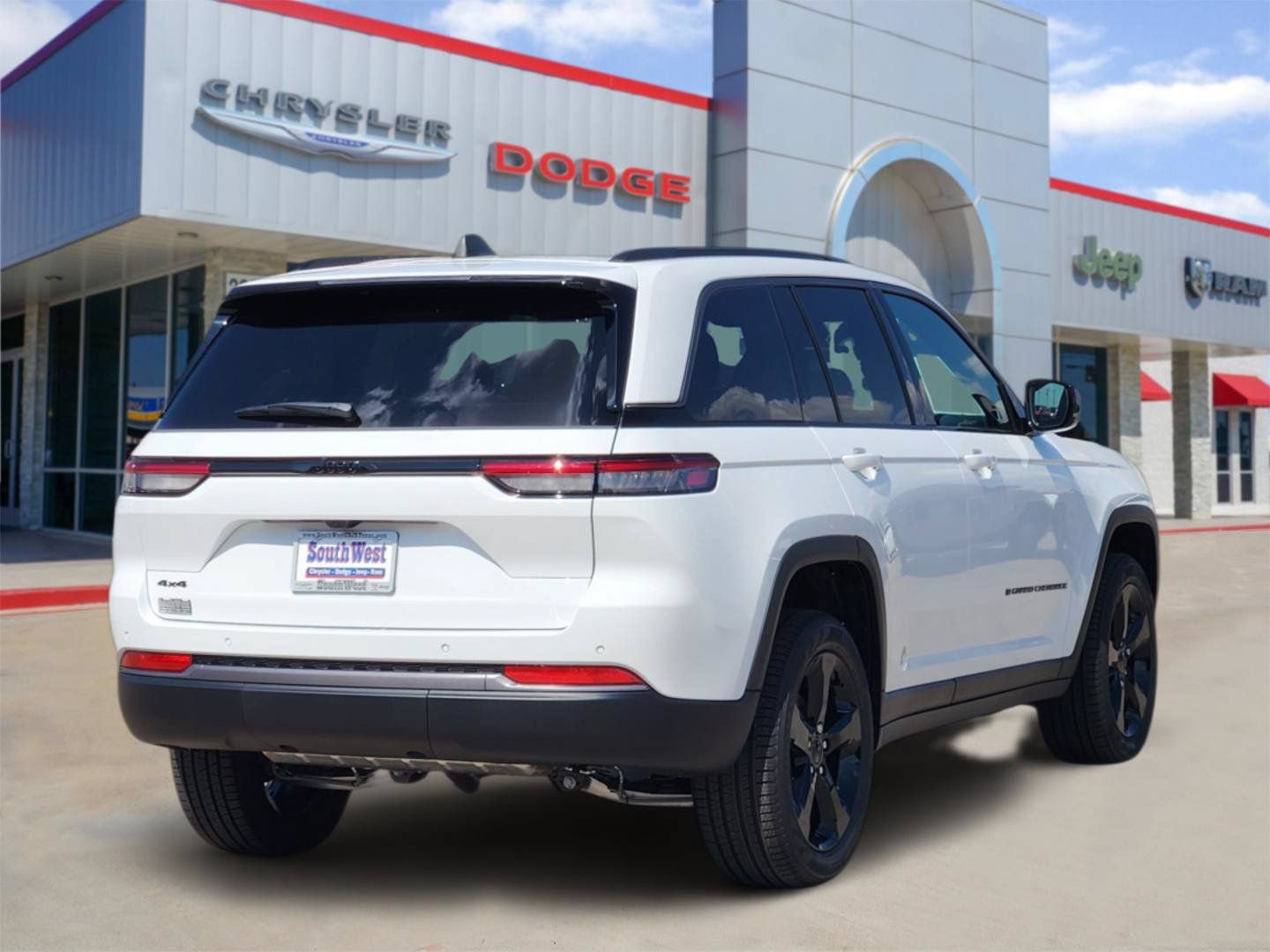 New 2026 Jeep Grand Cherokee Limited AWD/4WD image 5